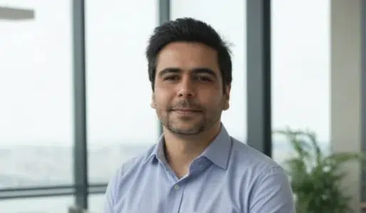 ZionLab é destaque na ClienteSA em artigo sobre chatbots, pós-venda e experiência do cliente no e-commerce.
